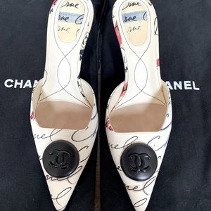 Chanel kitten heel slides